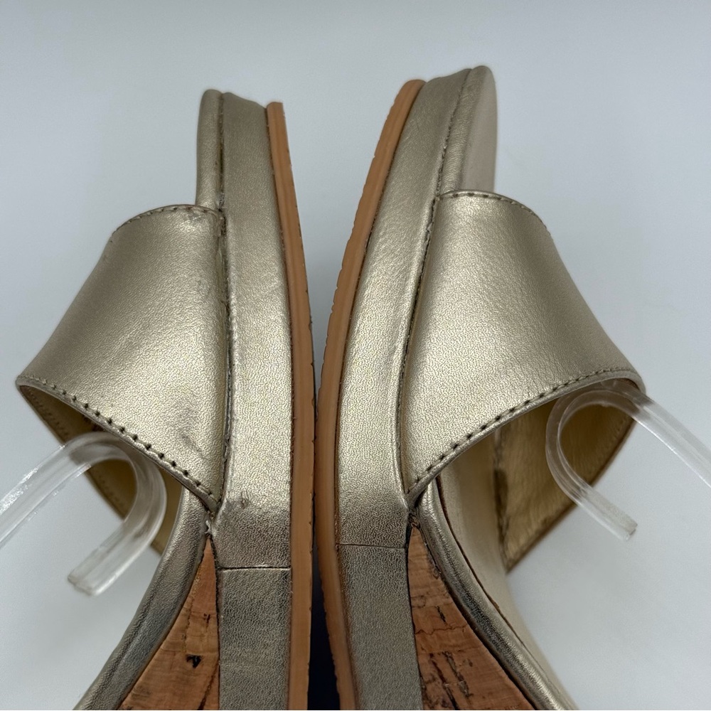 Lilly Pulitzer "Bridgette" Metallic Gold / Cork Wedge
Sandals in Size 10M - Picture 9 of 16